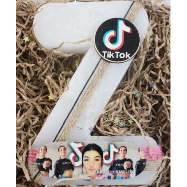 Αρωματική Χειροποίητη Λαμπάδα Μονόγραμμα