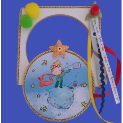 Αρωματική Λαμπάδα με ξύλινη κρεμαστή κατασκευή